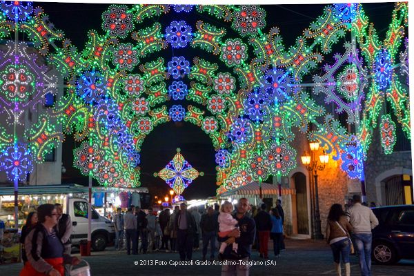 Luminarie con vista Piazza Portello