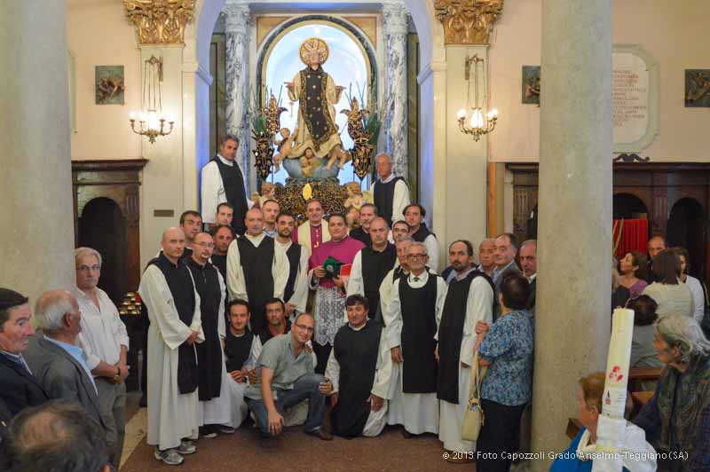 Foto con i fratini di San Cono