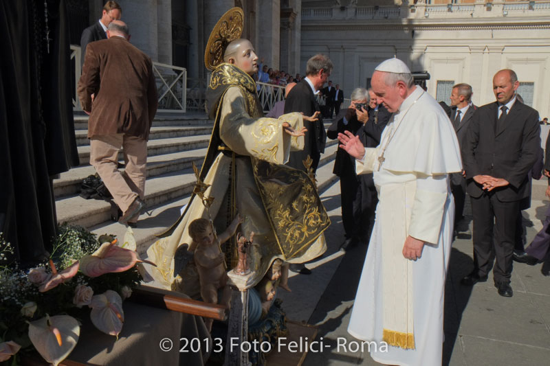 Papa Francesco benedice San Cono