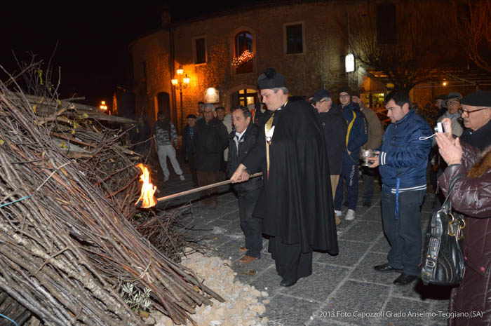 Accensione del falò