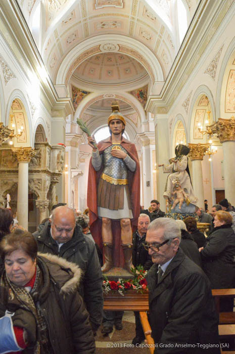 Statua di San Laverio in uscita