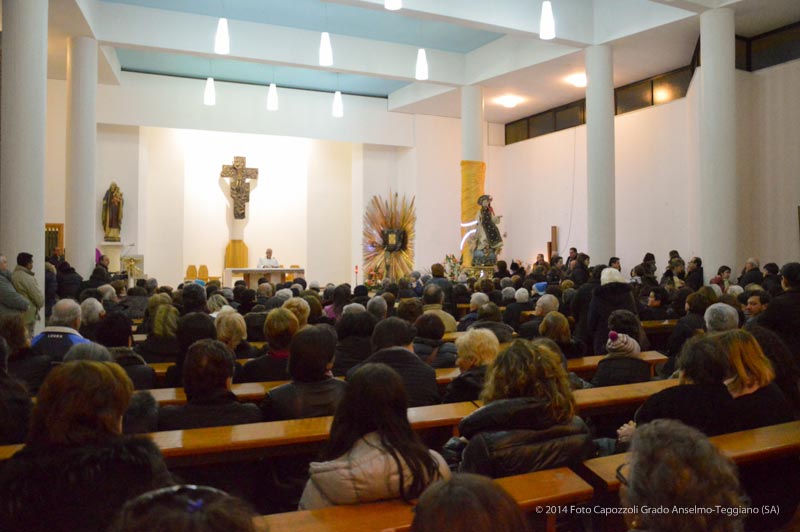 Celebrazione della messa a San Cono