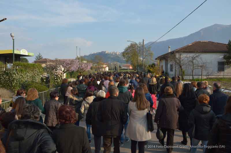 Lungo via Oronzo Caldarola