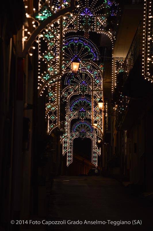 Luminarie Tricentenario Statua di San Cono 04