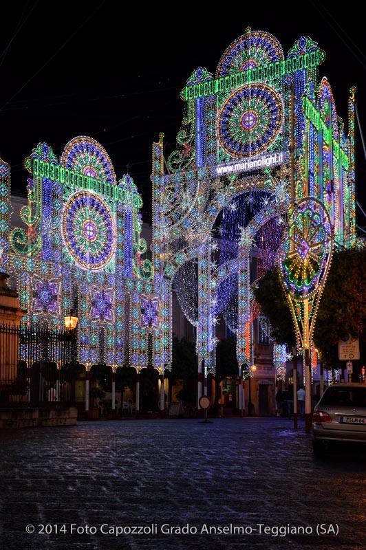 Luminarie Tricentenario Statua di San Cono 10